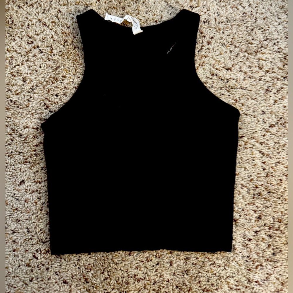 Lululemon Ebb to Street cropped tank